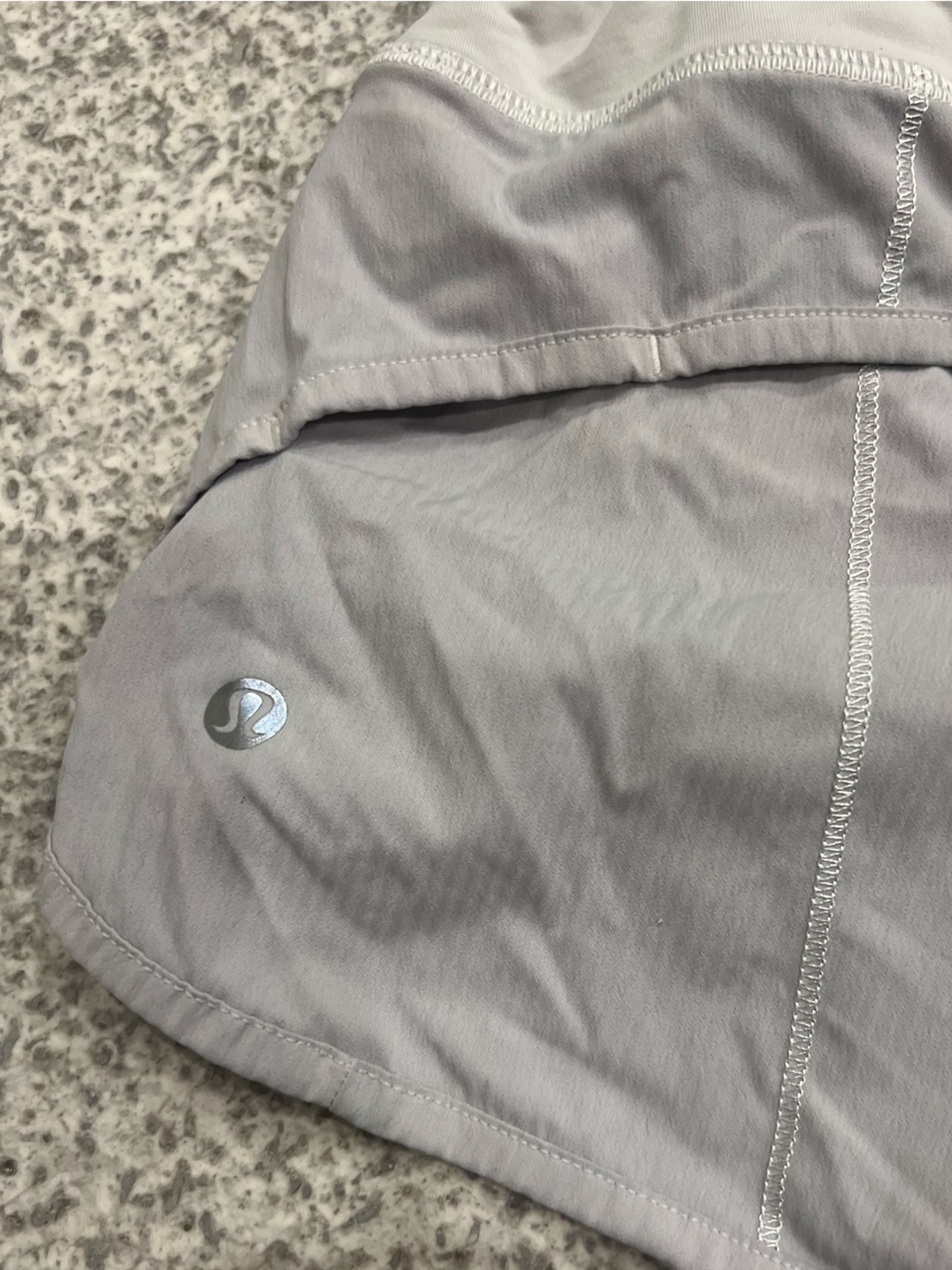 Lululemon Light Grey Athletic Speed Up Short - Picture 4 of 7